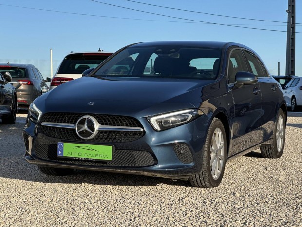 Mercedes-Benz A 250 e Progressive 8G-DCT Plug-i...