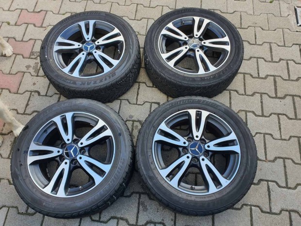 Mercedes Benz A / B osztály, CLA W246 W176 gyári alufelni gumival 16"
