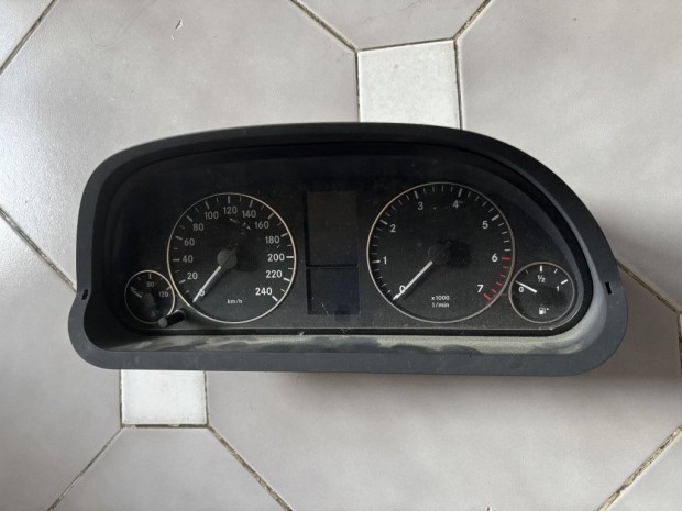 Mercedes-Benz A-osztály W169 km óracsoport A1694400211