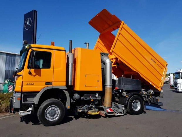 Mercedes-Benz Actros A 4×4 / 34 000 km / Lízing 20%-tól