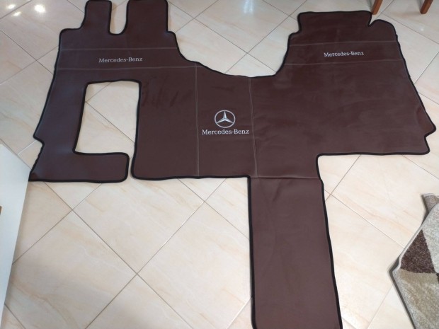 Mercedes-Benz Actros Solostar m�b�r sz�nyeg elad�
