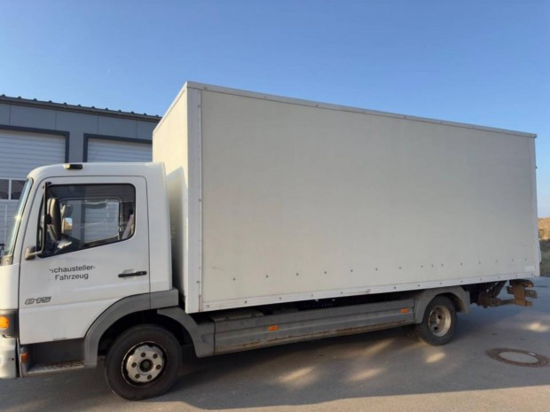 Mercedes-Benz Atego 815 teheraut