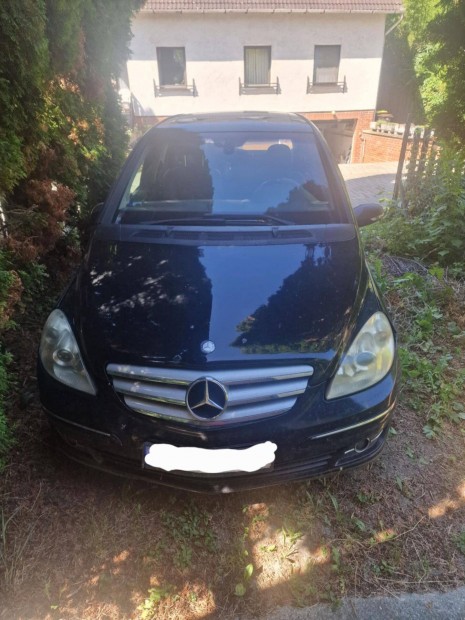 Mercedes Benz B170
