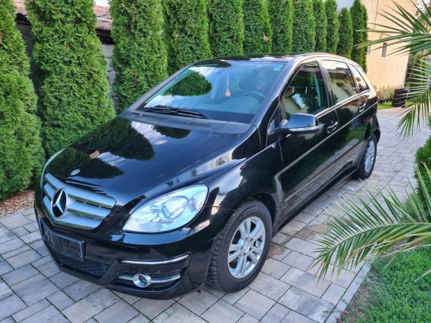 Mercedes-Benz B 170 Facelift+Chrom Paket+Sport...