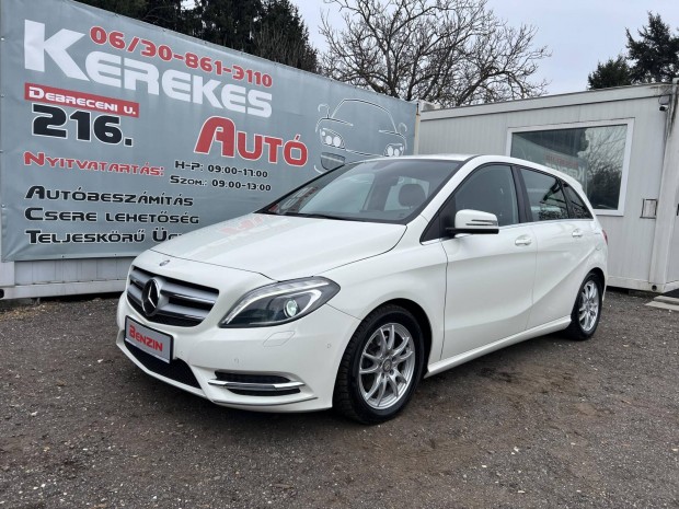 Mercedes-Benz B 180 Blueefficiency Edition BI X...