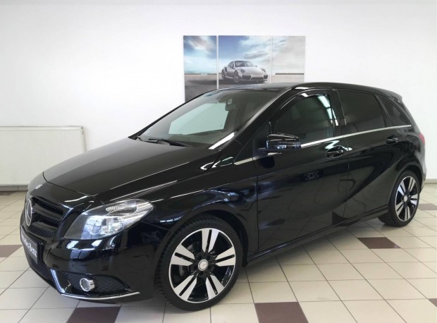 Mercedes-Benz B 180 Blueefficiency Vonóhorog!!T...
