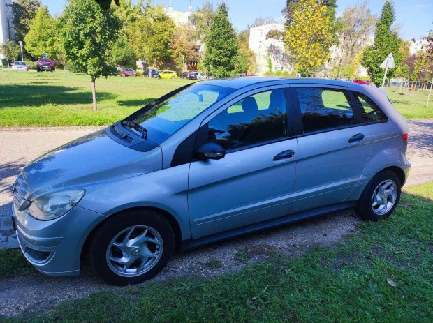 Mercedes-Benz B 180 CDI Autotronic