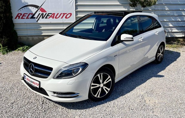Mercedes-Benz B 180 CDI Blueefficiency (Automat...
