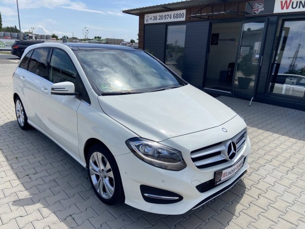 Mercedes-Benz B 180 Style Sport.Pan.tet.Led.l...