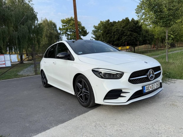 Mercedes-Benz B 200 d AMG Line 8G-DCT