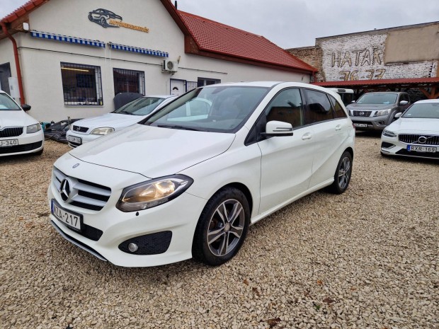Mercedes-Benz B 220 4Matic 7G-DCT