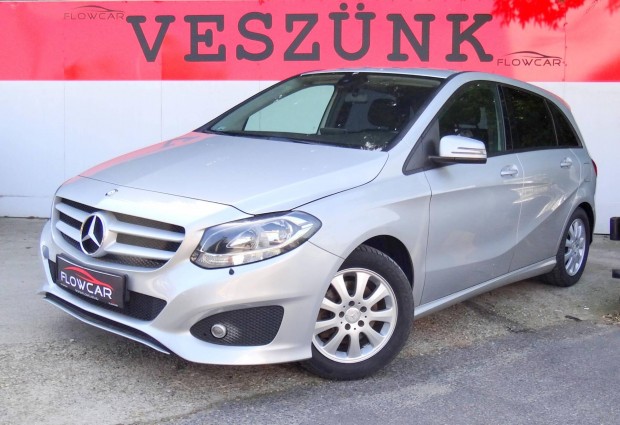 Mercedes-Benz B 220 4Matic Style 7G-DCT Automat...