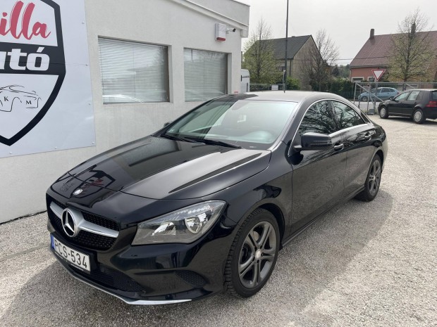 Mercedes-Benz CLA 180 Urban MO-i / Klma / TEMP...