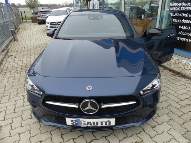 Mercedes-Benz CLA 180 d 7G-DCT Kamera.Led.Sport...