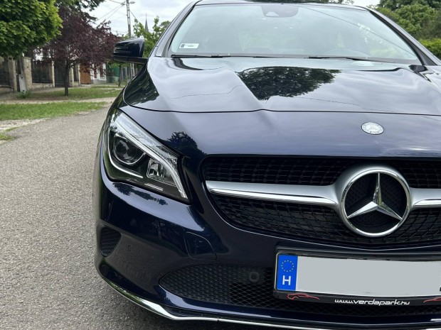 Mercedes-Benz CLA 200 7G-DCT Újonnan Magyarorsz...