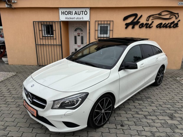 Mercedes-Benz CLA 220 CDI d 4Matic 7G-DCT SZERV...