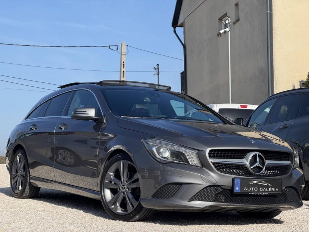 Mercedes-Benz CLA 220 CDI d 4Matic Urban 7G-DCT...
