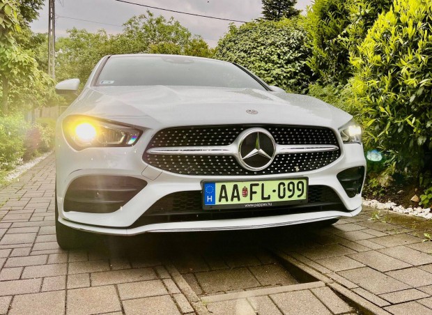 Mercedes-Benz CLA 250 e EQ Power AMG Line 8G-DCT