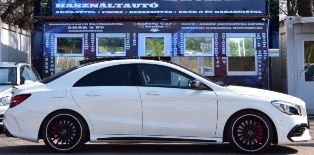 Mercedes-Benz CLA 45 AMG Performance! 4Matic CO...