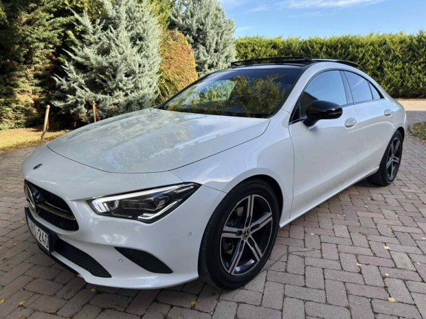 Mercedes-Benz CLA-Osztály CLA 180 d Progressive...