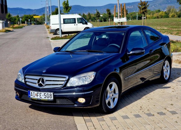 Mercedes-Benz CLC 230 2.5 V6