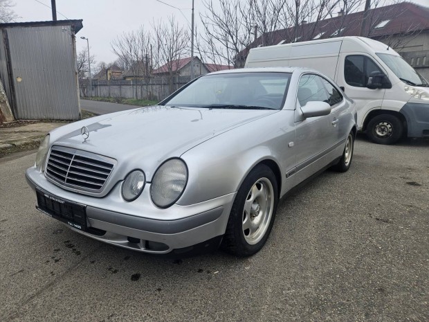 Mercedes-Benz CLK 200 Elegance Soha nem ltott...