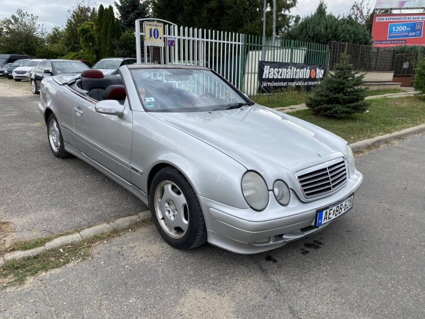 Mercedes-Benz CLK 230 Kompressor Avantgarde (Au...