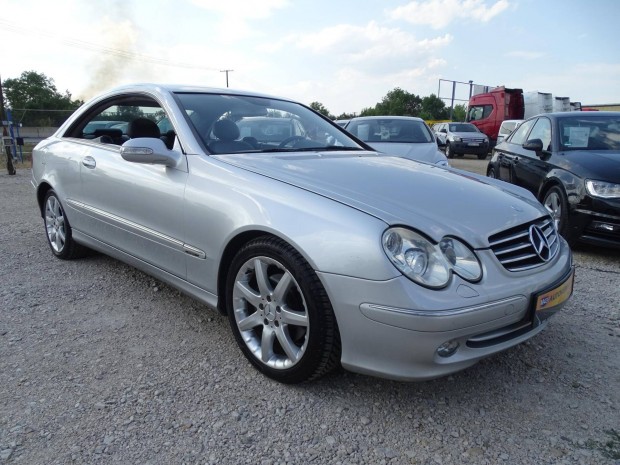 Mercedes-Benz CLK 270 CDI Avantgarde (Automata)...