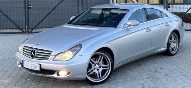 Mercedes-Benz CLS 320 CDI (Automata) / START-ST...