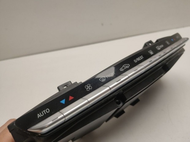 Mercedes Benz CL-Oszt�ly C216 F�t�skapcsol�, kl�mapanel A2218705058