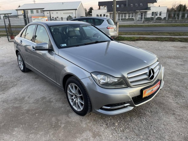 Mercedes-Benz C 180 Blueefficiency Avantgarde (...