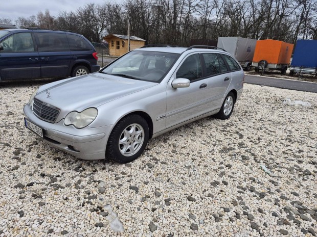 Mercedes-Benz C 180 T Kompressor Classic