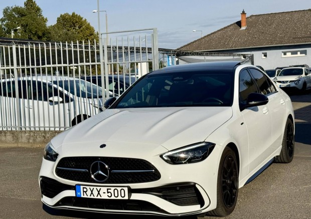 Mercedes-Benz C 200 4Matic 9G-Tronic Mild hybri...