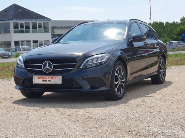 Mercedes-Benz C 200 T 4Matic EQ Boost 9G-Tronic