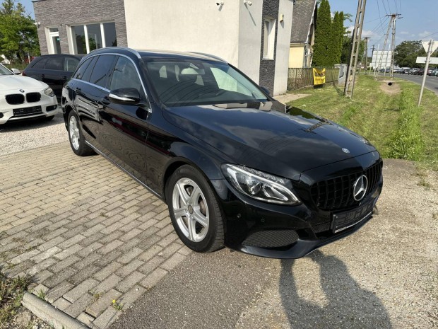 Mercedes-Benz C 200 T Bluetec d Kitűnő Állapot!...