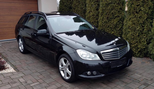 Mercedes-Benz C 200 T CDI Blueefficiency Classi...