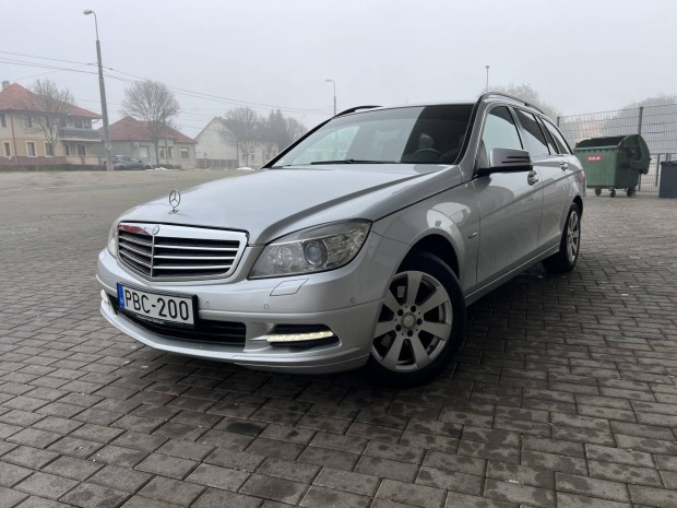 Mercedes-Benz C 200 T CDI Blueefficiency Elegan...