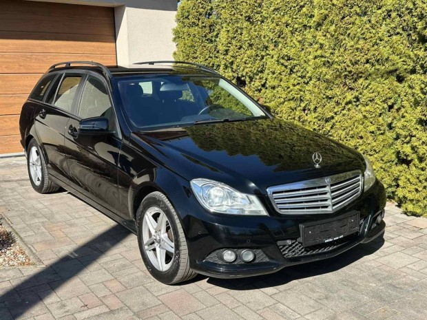 Mercedes-Benz C 200 T CDI Blueefficiency Elegan...
