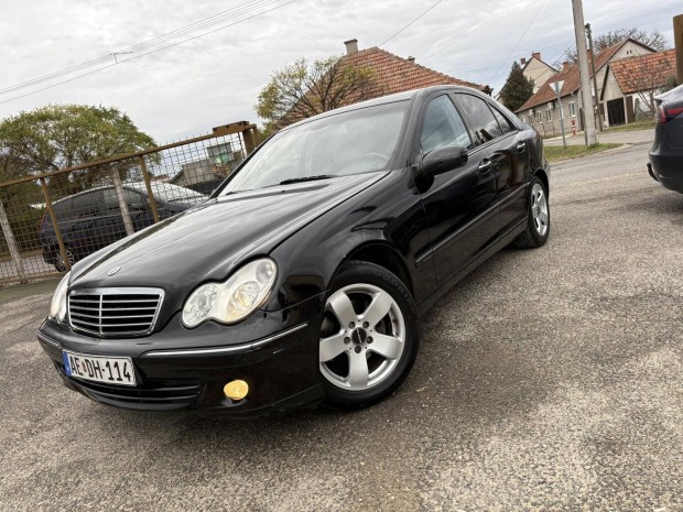 Mercedes-Benz C 220 CDI Elegance (Automata) KAM...
