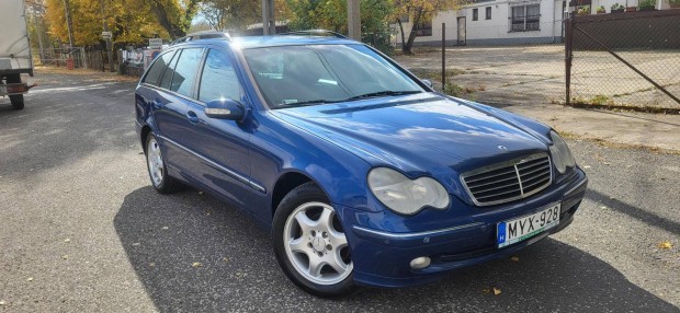 Mercedes-Benz C 220 T CDI Avantgarde Vonohorog!...
