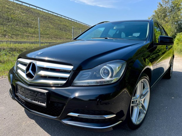 Mercedes-Benz C 220 T CDI Blueefficiency Avantg...