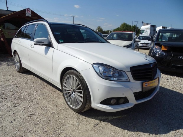 Mercedes-Benz C 220 T CDI Blueefficiency Elegan...