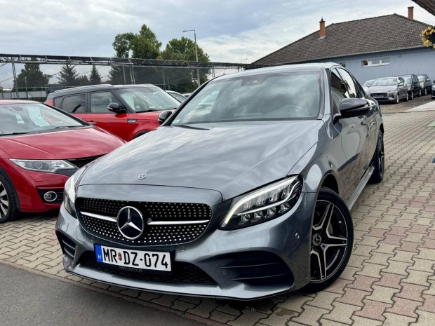 Mercedes-Benz C 220 d 4Matic 9G-Tronic AMG-LINE...