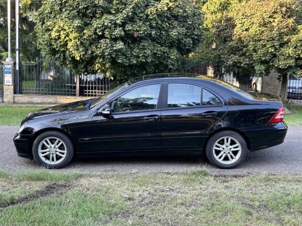 Mercedes-Benz C 240 Classic Manulis vlt !!!...