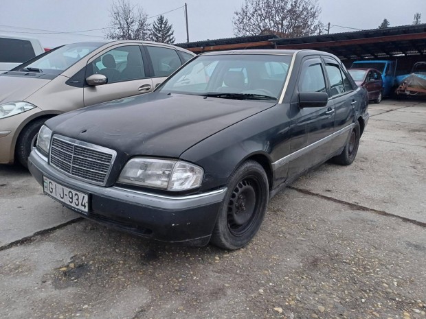 Mercedes-Benz C 250 D Elegance Fix r