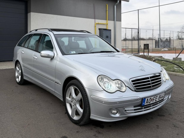 Mercedes-Benz C 320 T Avantgarde (Automata) AMG...