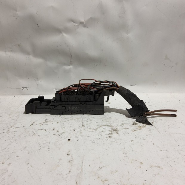 Mercedes Benz C-Class W203 Abs elektromos csatlakozó A2034310812Q01,
