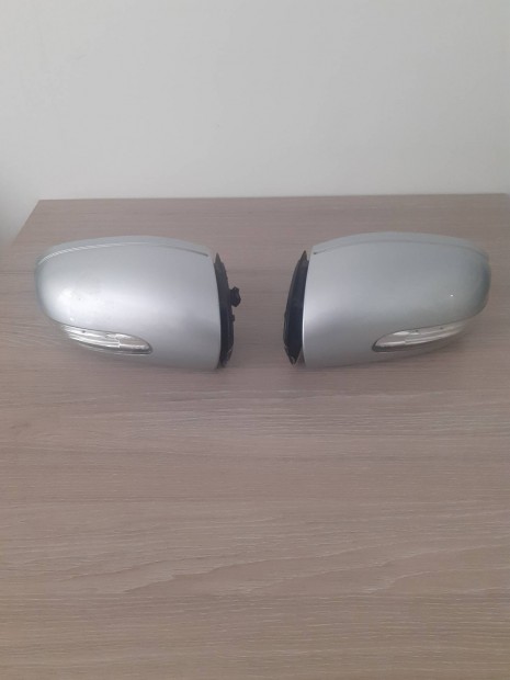 Mercedes Benz C E gyri kls tkr 