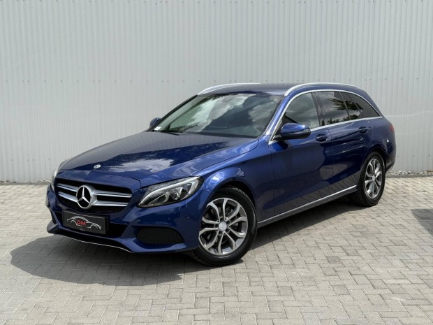 Mercedes-Benz C-Osztály C 200 Navi.PDC.Félbőr.Ü...