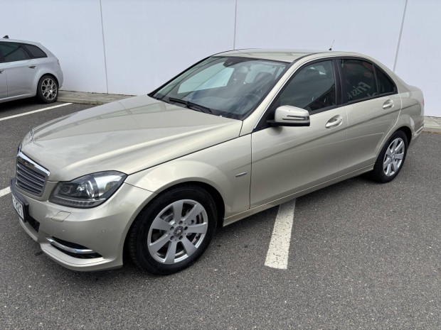 Mercedes-Benz C-Osztly C 220 CDI Blueefficienc...